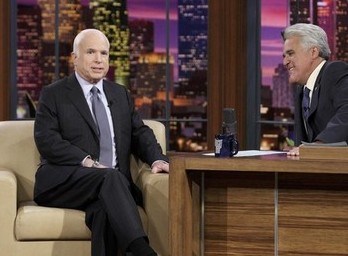 John McCain dans le ''Tonight Show'' de Jay Leno le 25 ao�t dernier