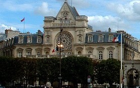 Une vue de la mairie du 1er arrondissement de Paris